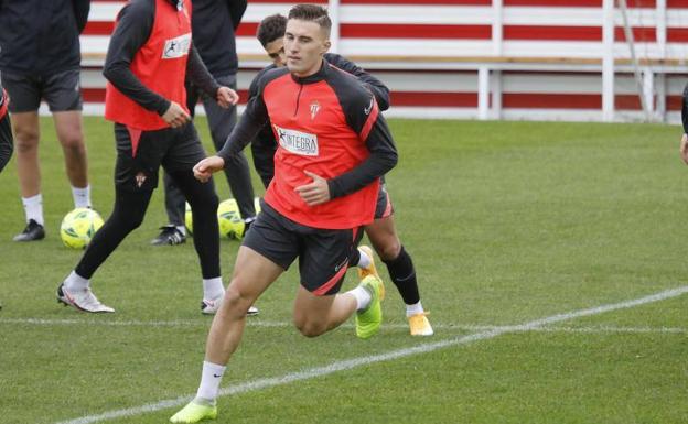 Sporting | Bogdan regresa al equipo y está a disposición para recibir al Zaragoza