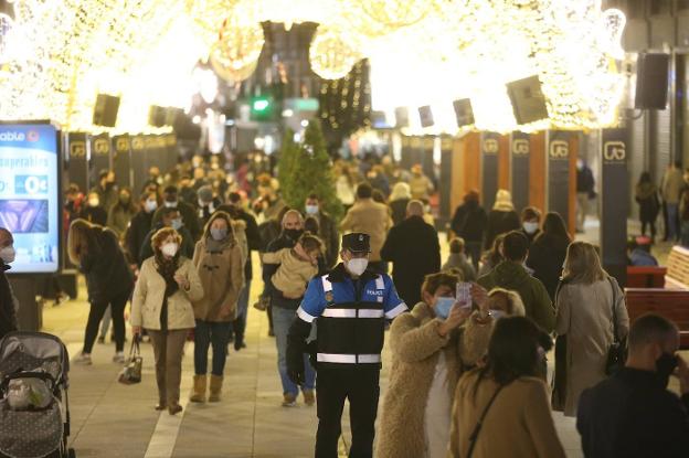 Dentro del H144, el hospital de la Feria