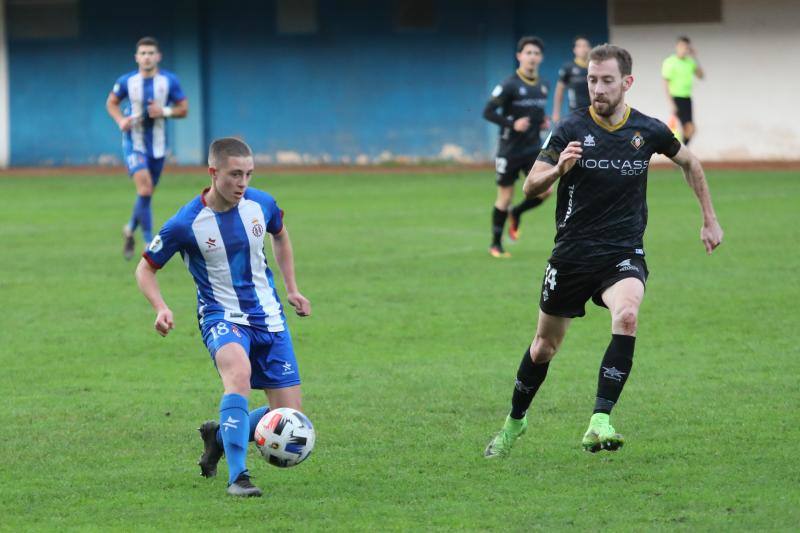 Las mejores imágenes del partido entre el Real Avilés y el Caudal