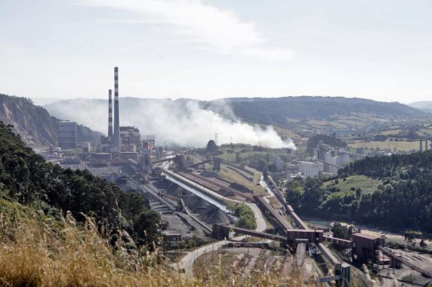La gran industria asturiana seguirá penalizada frente a su competencia con el nuevo estatuto