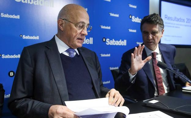 Sabadell cambia su cúpula tras romper con BBVA para centrarse en España