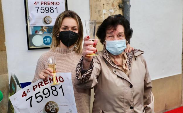 Lotería de Navidad 2020: Villaviciosa, la estrella de un sorteo que deja 3,3 millones en Asturias