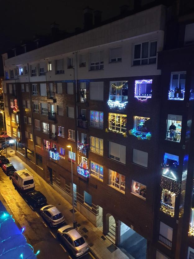 Los balcones vuelven a llenarse