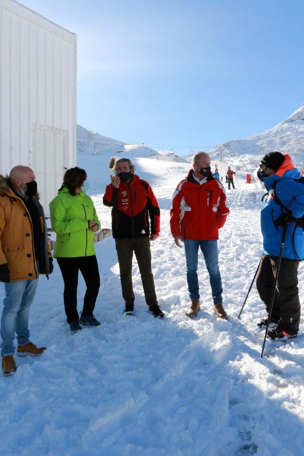 «Las pérdidas por el cierre pueden alcanzar el millón», critica el PP
