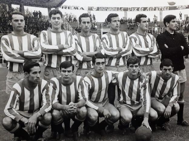 Fallece a los 75 años el exjugador del Sporting de aficionados Juan Ramón Laso