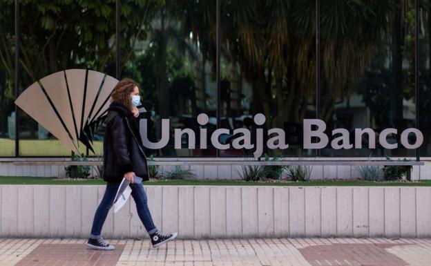 Menéndez asegura que la vocación de Unicaja es «mantener el liderazgo en sus territorios de origen»