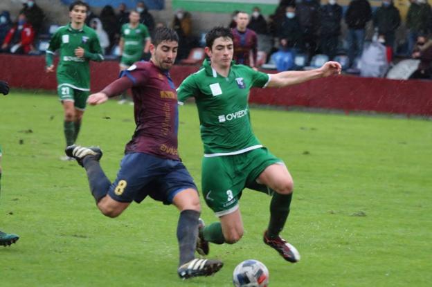 El Navarro resuelve por la vía rápida la visita del Vallobín