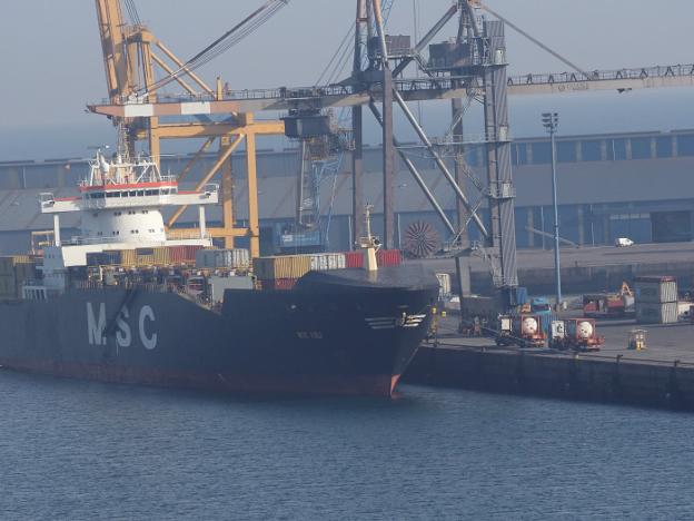 El Musel termina el año con 16 millones de toneladas