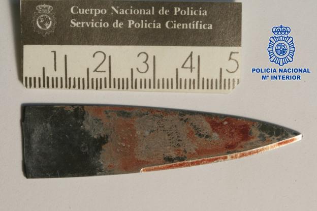 Agrede con un cuchillo a un amigo de su exmujer en la calle Roncal