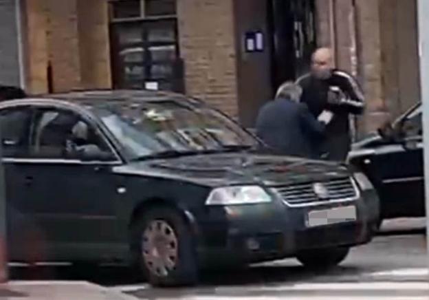 La víctima de la agresión de Lugones «sigue mal»