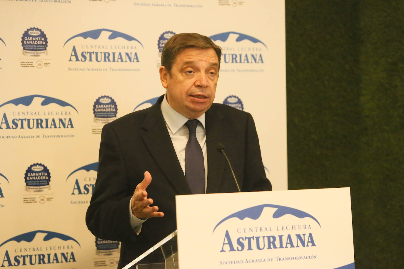 Planas: la Ley de Cadena Alimentaria ayudará a proteger el «eslabón más débil»