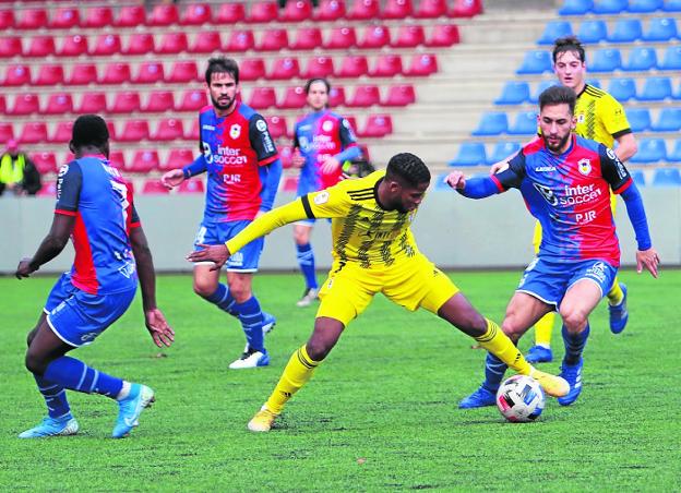 Vistoso equilibrio de fuerzas en Ganzábal