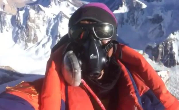 El K2 invernal visto desde la cámara de Sona Sherpa