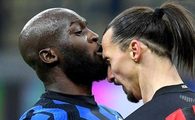 El duro choque de trenes entre Ibrahimovic y Lukaku