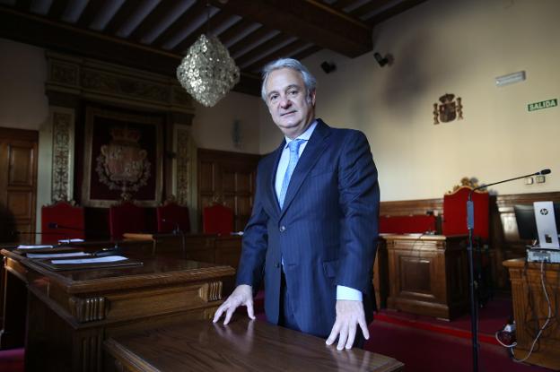 «Necesitamos una sala como la de la Casa de Campo, para juicios grandes»