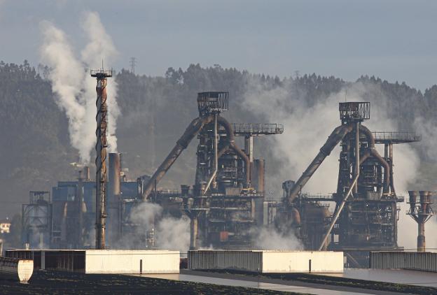 El arancel ambiental de la UE amenaza con asestar otro duro golpe a la siderurgia asturiana