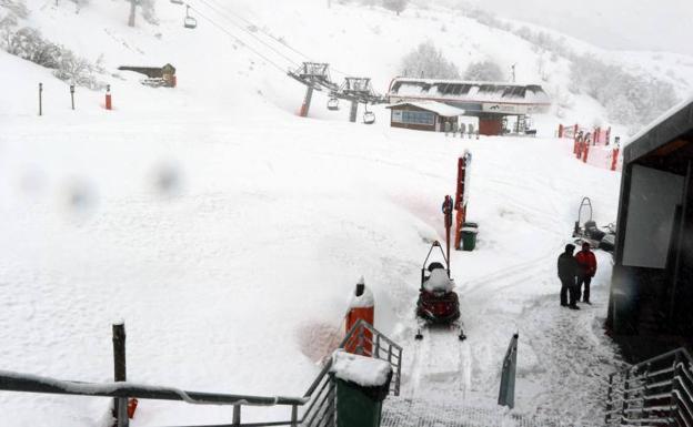 Fuentes de Invierno inicia mañana la temporada con todas sus pistas abiertas