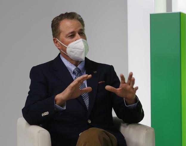 Félix Baragaño ve «injusto el cierre de la hostelería a tenor de los datos»