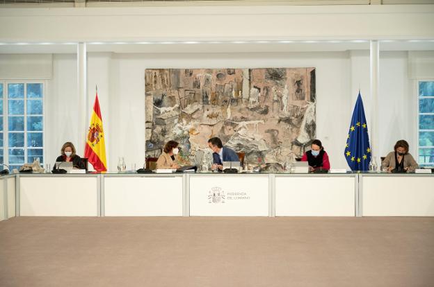 La campaña de las elecciones catalanas tensa la ya conflictiva relación entre PSOE y Podemos