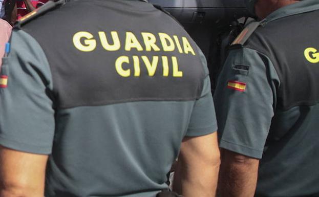 La Guardia Civil permitirá entrar en el Cuerpo a personas que lleven tatuajes