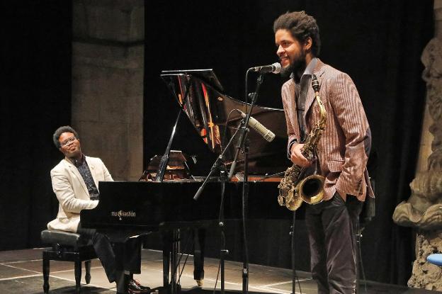 Ariel Brínguez e Iván 'Melon' Lewis dejan un pedazo de Cuba en Gijón