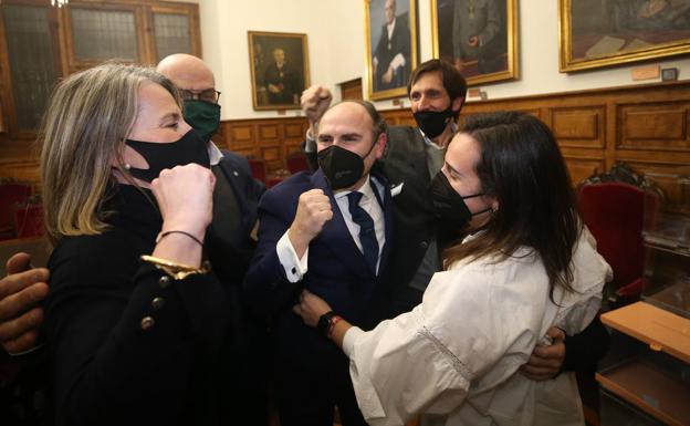 Ignacio Villaverde promete llevar la Universidad «más lejos»