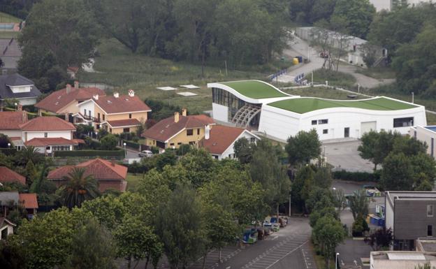 Cofiño asegura que Asturias «no paga ni pagará ni un euro» por la sanción de la UE por vertidos al mar