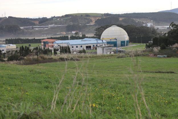 Medio Ambiente anuncia la «inminente» conexión de Saint-Gobain al colector industrial