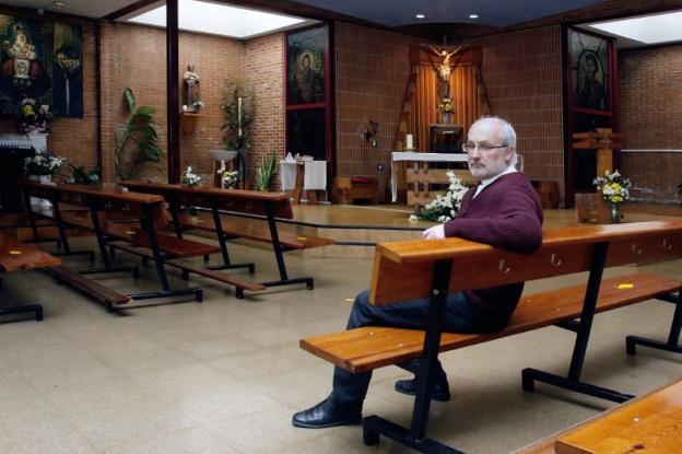 El Hospital de Cabueñes lleva once meses sin capilla, que se utiliza como almacén