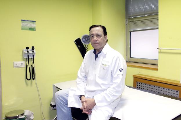 Un médico «con mucha experiencia y muy buena cabeza para dirigir»