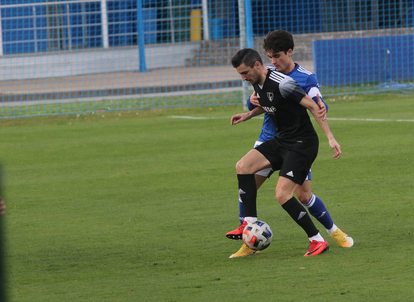 Oviedo B 2-1 Lealtad, en imágenes