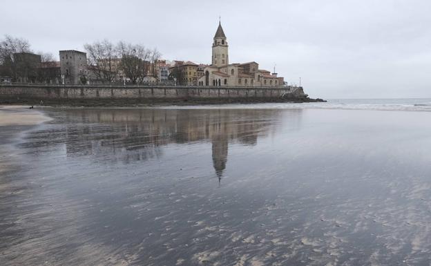 Vuelve a aparecer una mancha de carbón en San Lorenzo