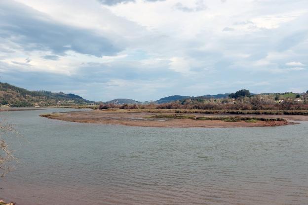 Solo dos de los ocho bombeos-aliviaderos del saneamiento de la ría de Villaviciosa están activos