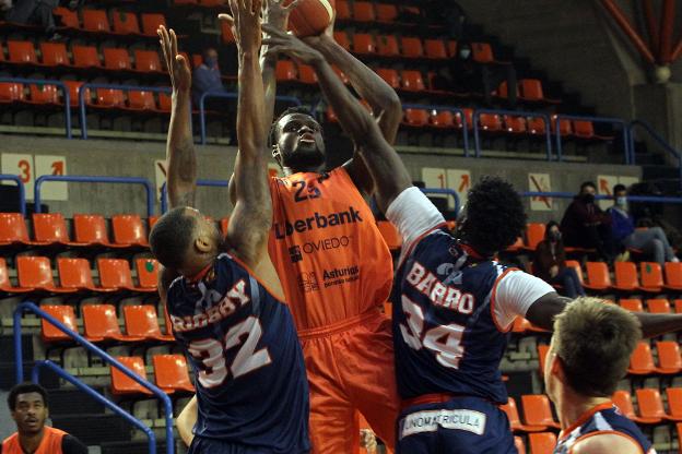 El Liberbank se mantiene firme