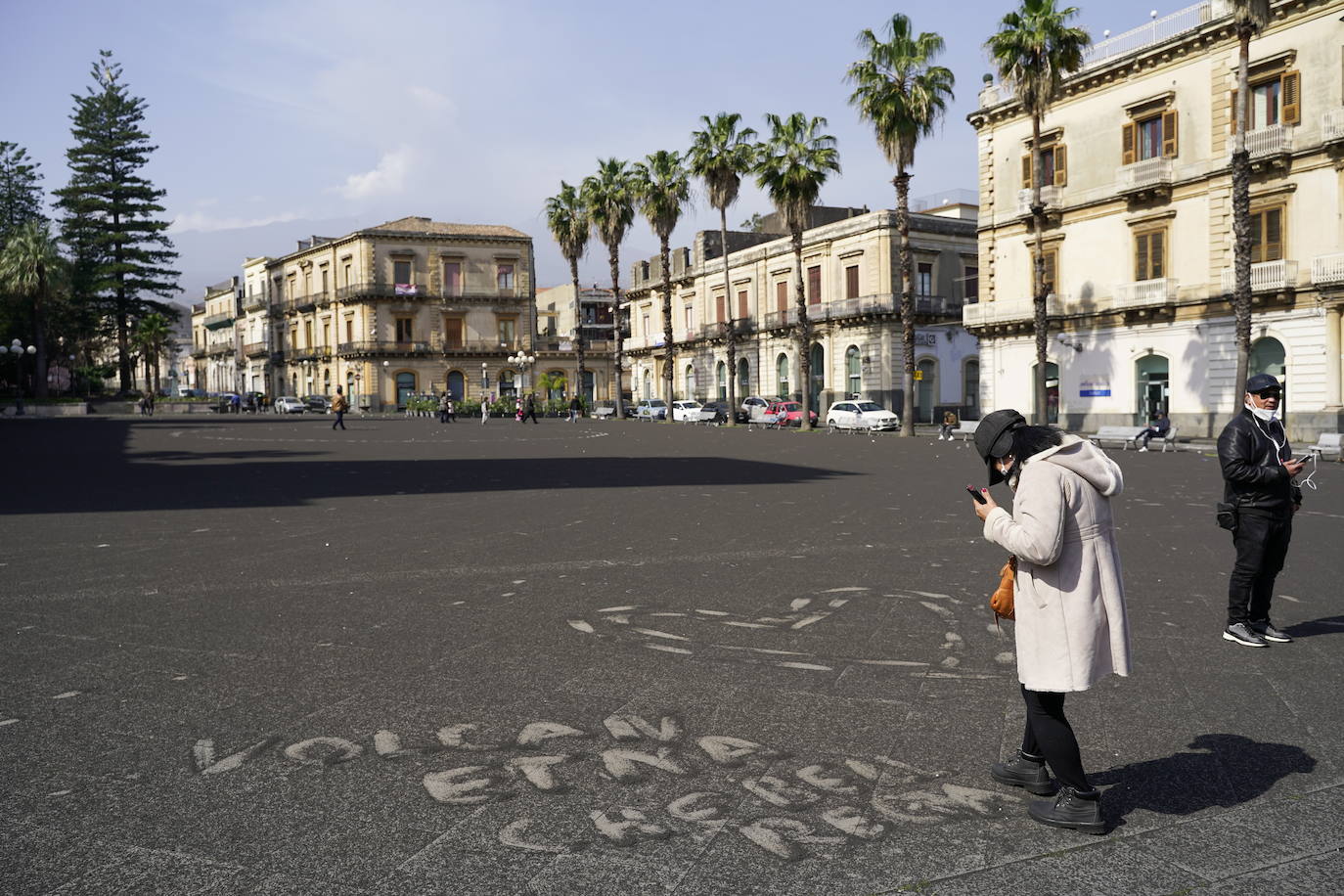 El impresionante manto de cenizas que ha provocado el volcán Etna