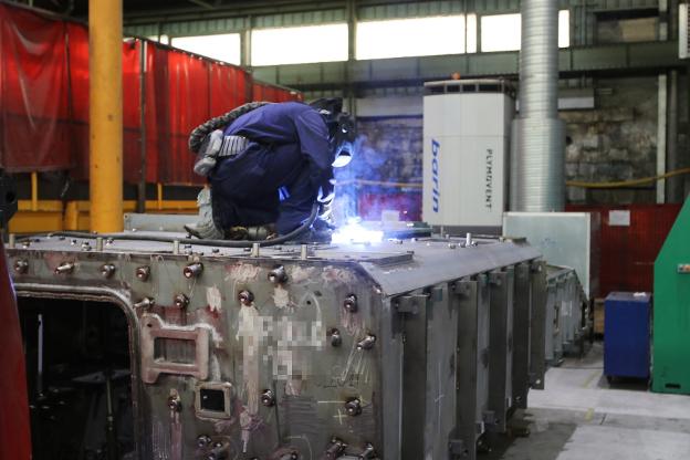 «El 8x8 garantizará la actividad de la fábrica de armas de Trubia»