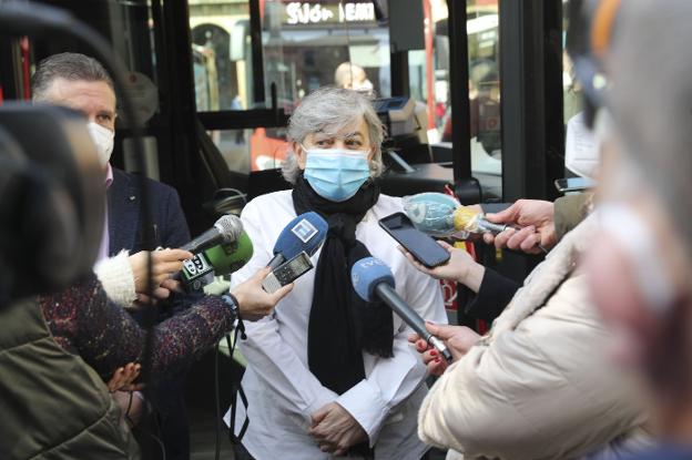 La alcaldesa pide «no marear la perdiz» y que la obra sea «una prioridad del Estado»