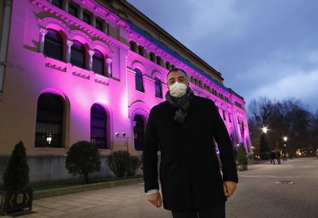 Barbón pide evitar «que el virus contagie una epidemia de desigualdad»