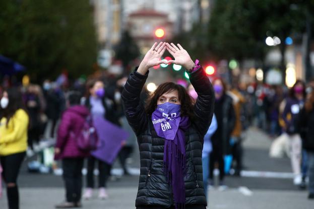 Las reivindicaciones feministas tiñen de violeta la región de oriente a occidente