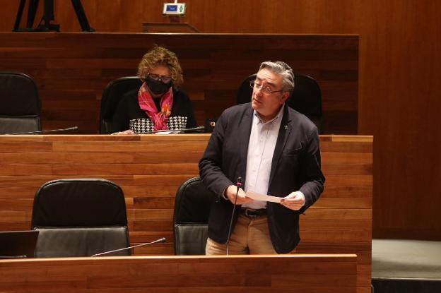 PSOE e IU tumban en la Junta la moción contra la ITV de Granda