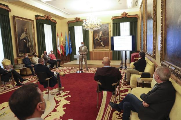 Los estudios encargados por el Ayuntamiento de Gijón avalan la eliminación del anillo navegable