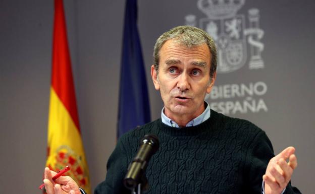 Fernando Simón: «Sigo pensando que la mascarilla no es la clave para detener la transmisión»