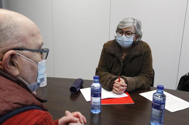 «En Tremañes, aparecen de forma continua vertederos ilegales», dice la alcaldesa de Gijón