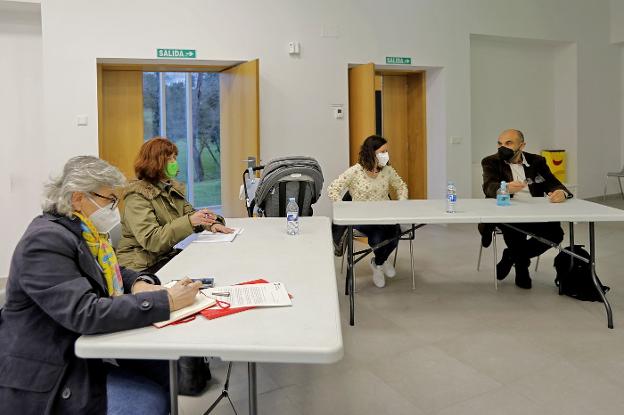 La alcaldesa de Gijón considera «lógicas» las pantallas en Nuevo Roces