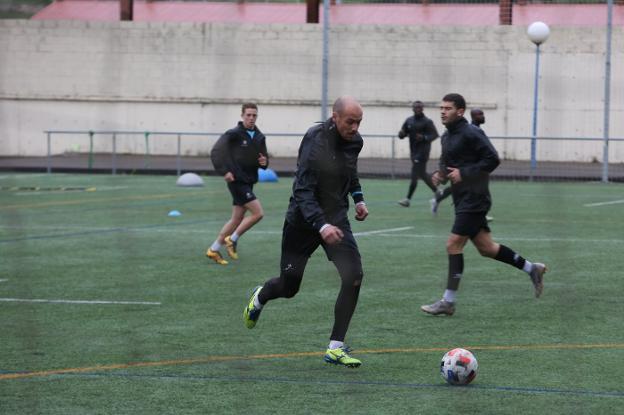 El técnico no desvela su once y mantiene la incertidumbre