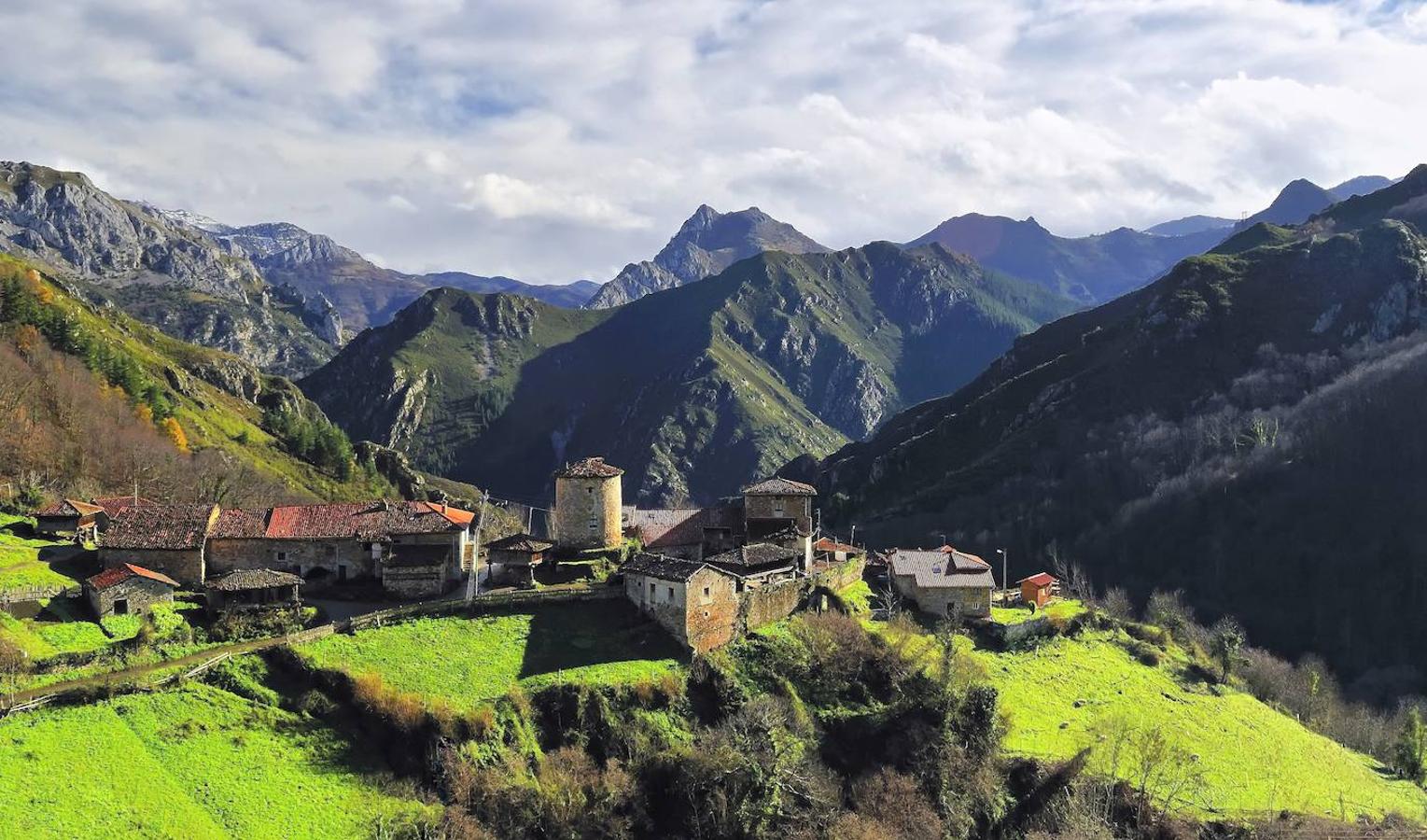 Pueblos de montaña en Asturias para visitar esta Semana Santa