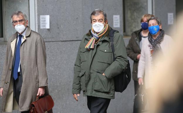 Cascos mantiene ante la jueza que los gastos cargados a Foro responden a su actividad política