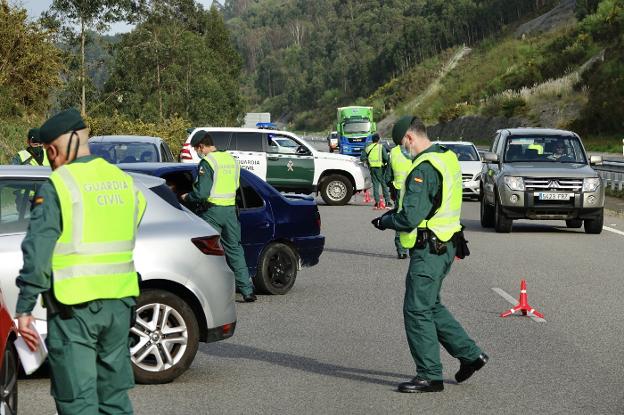 Guardia Civil y Turismo vigilan el uso fraudulento de alojamientos turísticos en Asturias