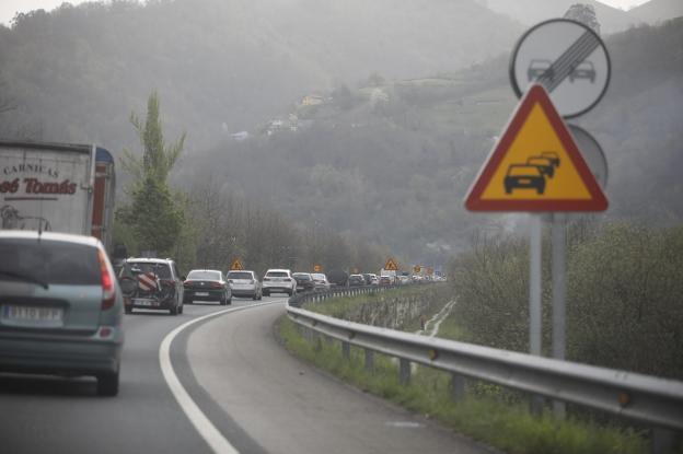 Grandes retenciones en el corredor del Nalón