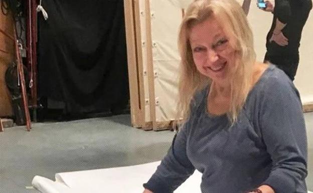Encuentran muerta bajo la basura de su casa a la ganadora de un Emmy